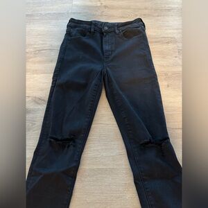 American Eagle Outfitters Black Distressed Skinny Jeans